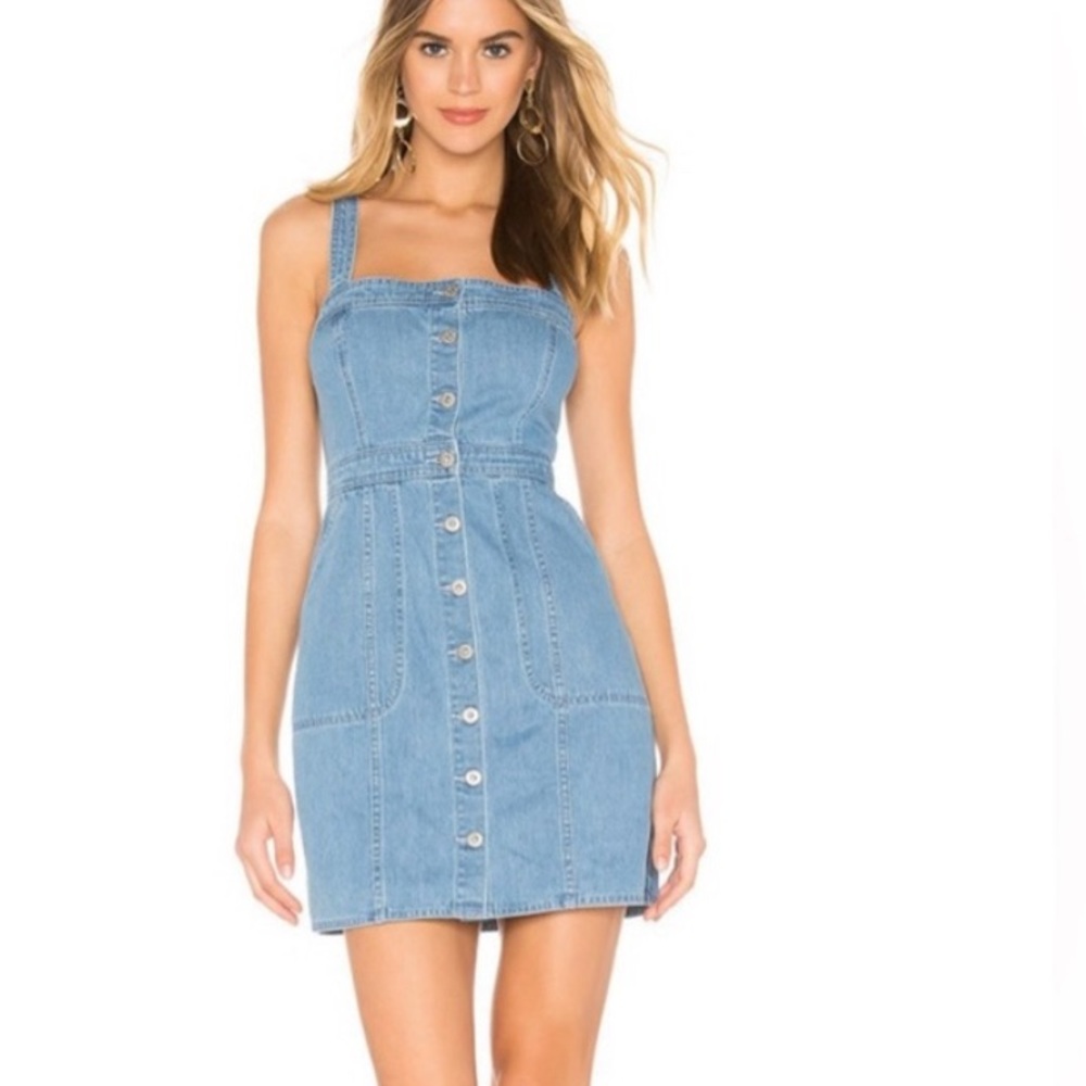 BB Dakota dress. Worn once. Size 6